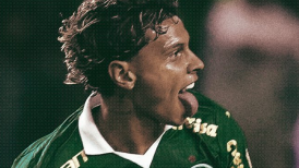 ¡A lo Roberto Carlos!: El golazo de tiro libre de Richard Ríos en duelo de Palmeiras e Independiente del Valle